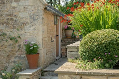 The Hayloft By Black Door Stays