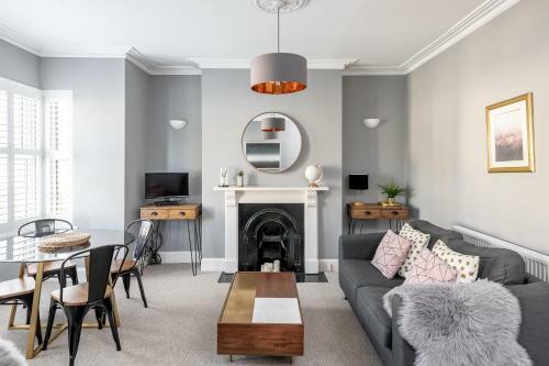Apartamento Modern & Spacious 2 Bedroom Maisonette