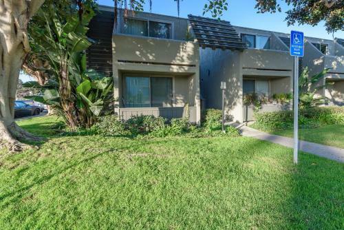 Apartamento Sunny Studio 9 Mins Walk To Del Mar Shores Beach