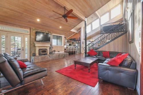 Luxurious Escape-double Masters/gourmet Kitchen