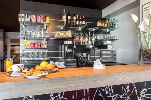 Hotel Balladins Montpellier Perols Parc Des Expositions