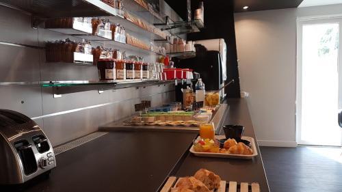 Hotel Balladins Montpellier Perols Parc Des Expositions