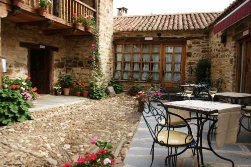 Hostal Casa Pepa Hotel Rural