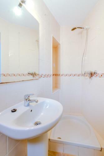 Trem - Located In Old City - Faro