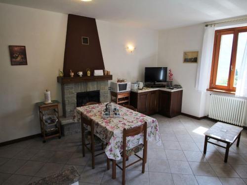 Apartment Cremia Piano I Cremia