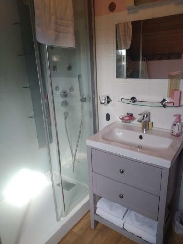 Bed & Breakfast La Long�re Des Gillettes
