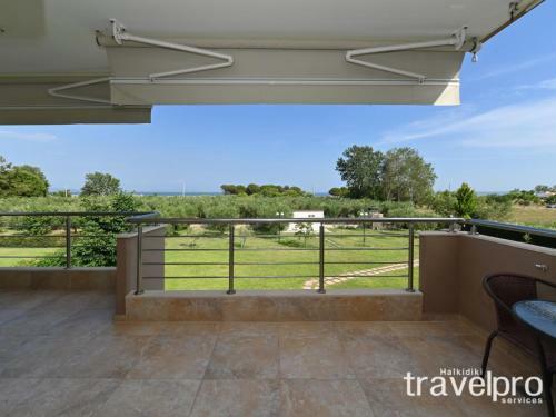 Villa Iris By Travelpro Services- Agios Mamas Beach