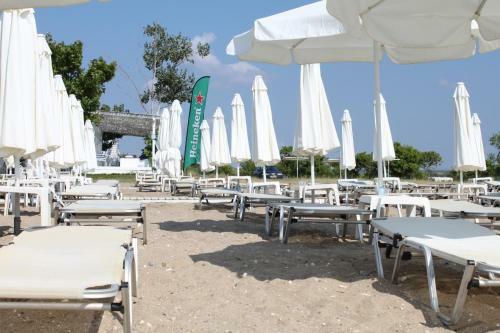 Hostal Villas Mamas Beach