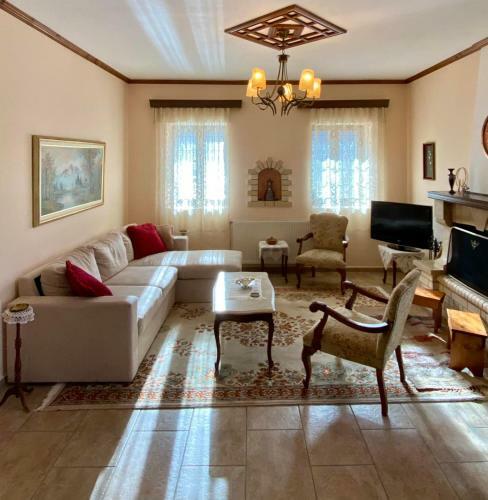 Comfortable Apartment In Village Saint Minas