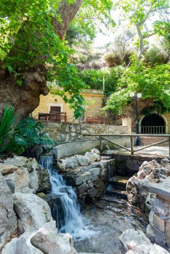 Joy: Artist's Stone House With Countryside Views
