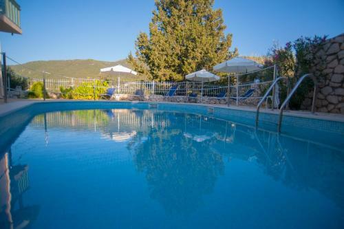 Apartamento Deep Blue-daphne Agios Nikitas