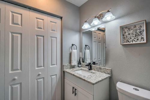 Bright Venice Getaway Less Than 1 Mi To Historic Dtwn
