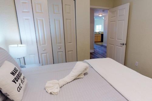 209 - Palms Of Treasure Island Resort