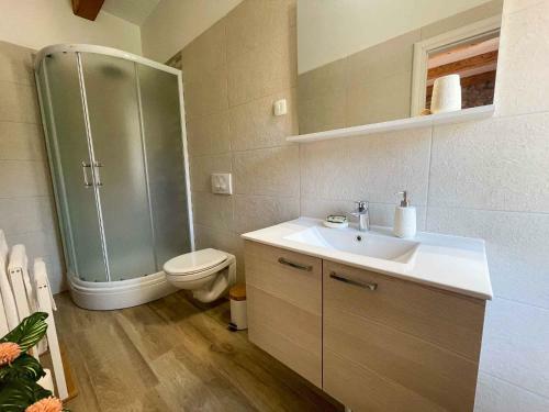 Holiday Home In Drivenik 42242