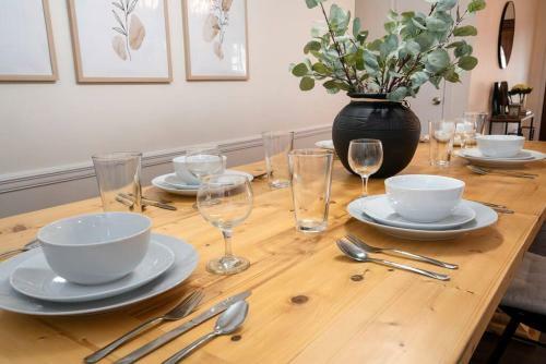 Relaxing Family Retreat/pool Table/large Deck/5beds/3baths