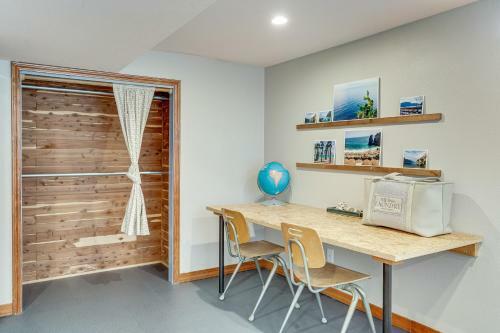 Brilliant & Spacious Home By Historic Train Depot