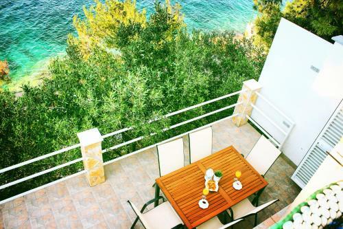 O Sole Apartment With Private Beach