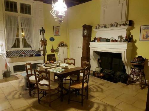 Bed & Breakfast Gite Le Ch�teau De Mouzay