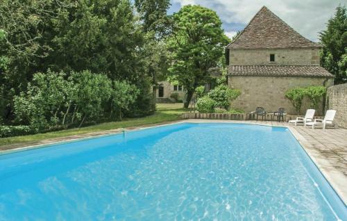 Holiday Home Le Bourg J-596