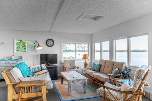 Villa Acadia Bay Cottages