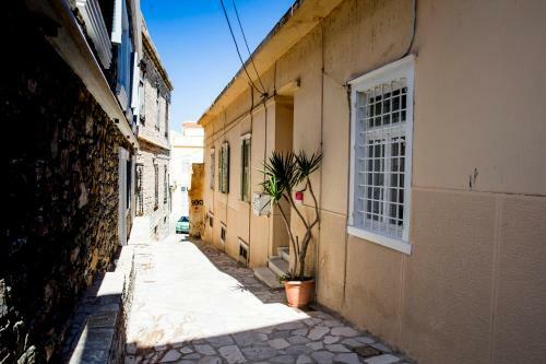 Hostal Ermoupolis 1834 Classic Beauty