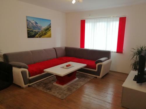 Cosy Apartment Road A6