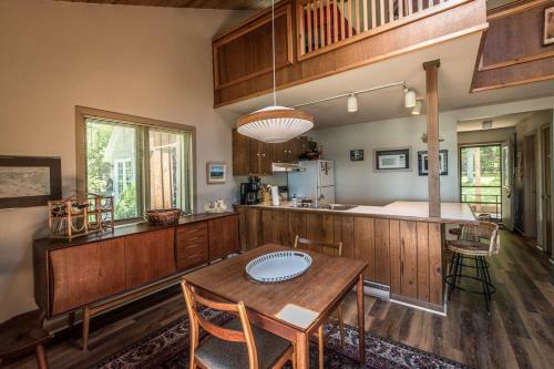 Marshall-laybourn Cottage