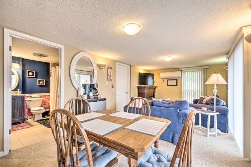 Waterfront Lake Ozark Home With Deck And Grill!