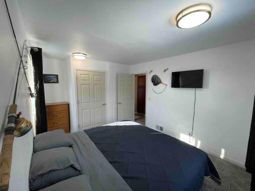 Centrally Located 2 Bedroom, 1 Bath Home.