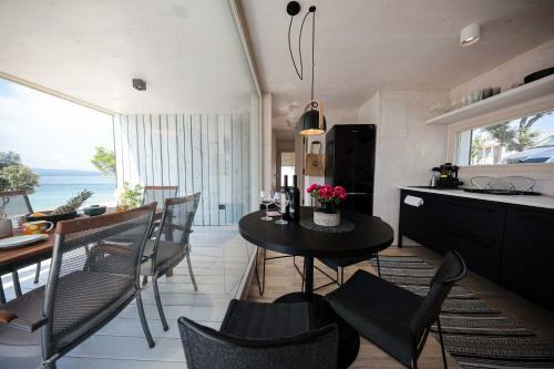 Buqez Eco Resort - Beach Villa 33 - Seaview