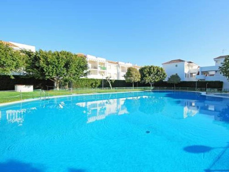 Apartamento Urb Pinar Almadraba Rota