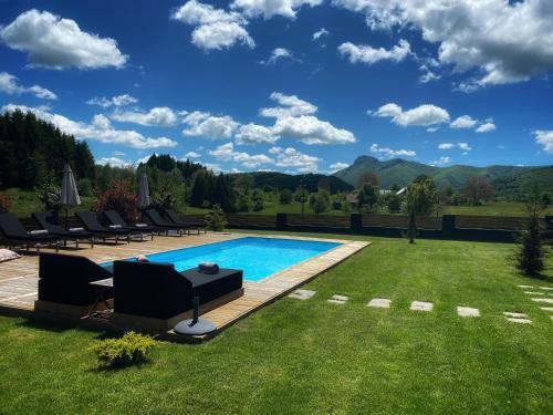 Villa Zoe Luxury House