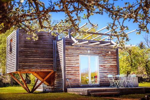 Hotel Les Volca'lodges De Tournebise