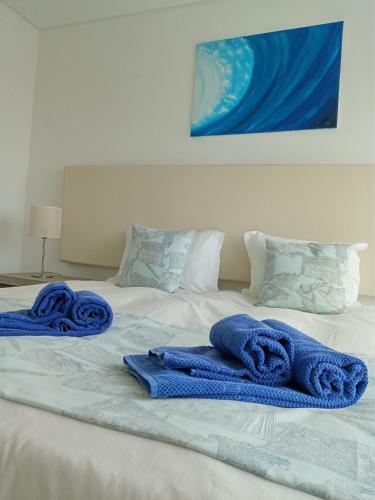 Cozy Home With Sea View