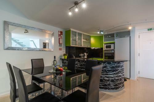 Lovely Sea View Apartment "deserta Grande"