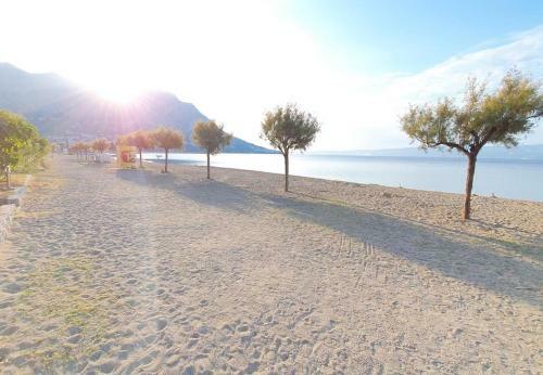 Sandy Beach Apartments