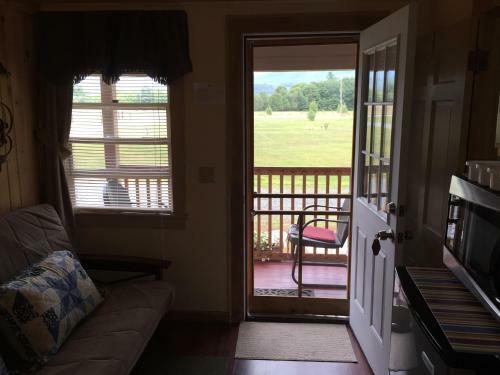 Valley Brook Cottages And Cabins