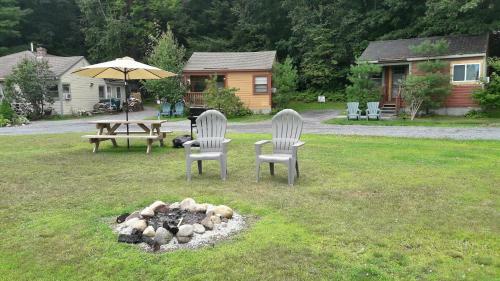 Valley Brook Cottages And Cabins