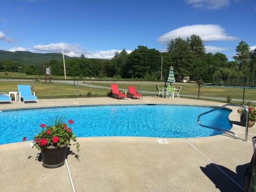 Valley Brook Cottages And Cabins
