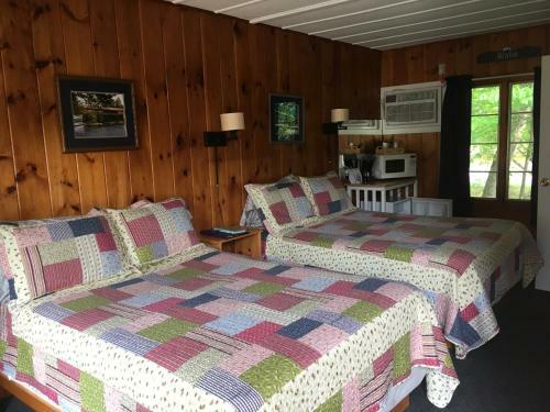 Gilcrest Cottages And Motel