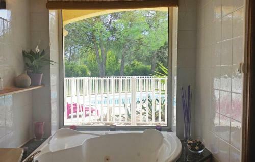 Holiday Home Chemin De La Roque