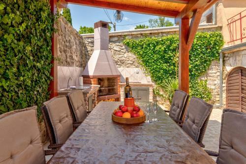 Holiday House Sea Valley