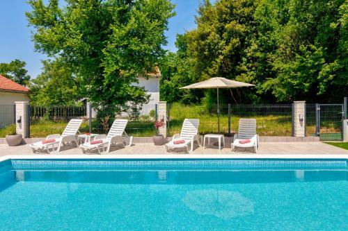 Holiday House Sea Valley