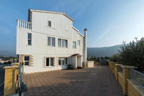 Apartments By The Sea Grebastica, Sibenik - 9695