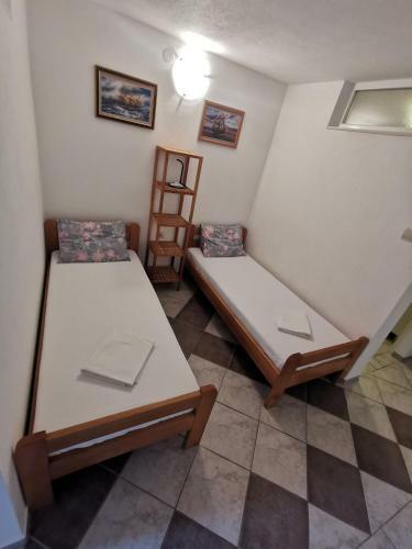 Apartments Mare