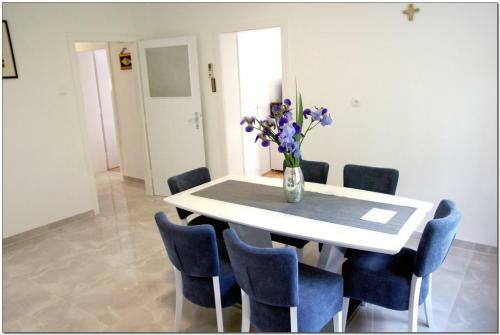 Apartment Tina In Imotski