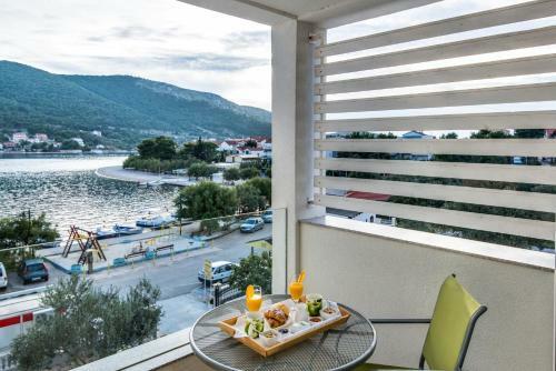 Apartments Holidays Roko