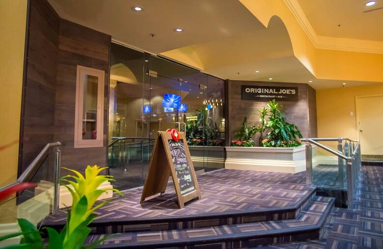 Rosedale  Hotel - 2 Bedroom Suite