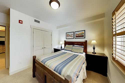 Bear Hollow Village Unit 4305