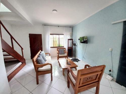 Casa 23 No Bairro Do Maitinga A 500m Da Praia